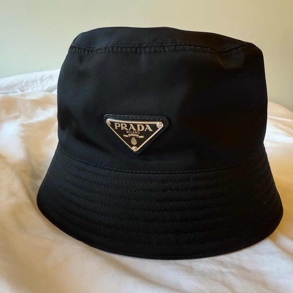 Prada Black Nylon Bucket Hat size Small